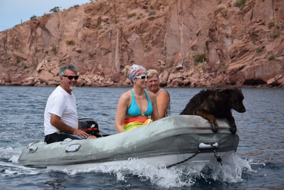 The crew on Scot Free Hey L'equipage de Scot Free Hey