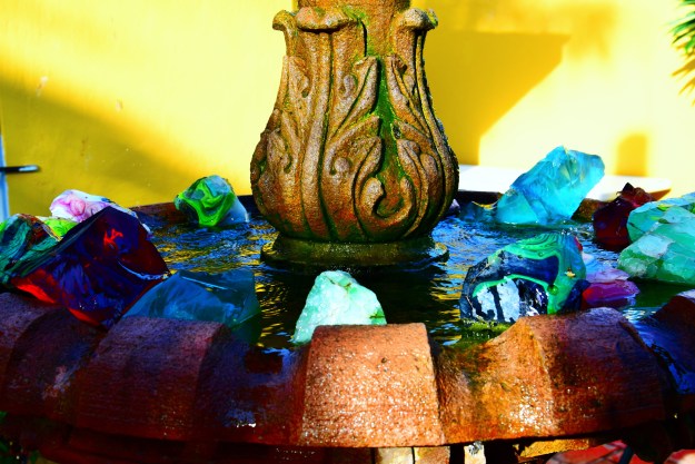 Les verres dans la fontaine de Ray