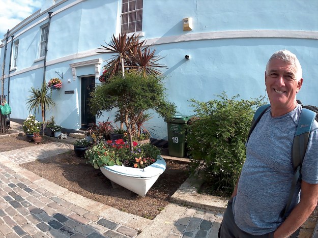 This photo is taken by AllWinner's v3-sdv